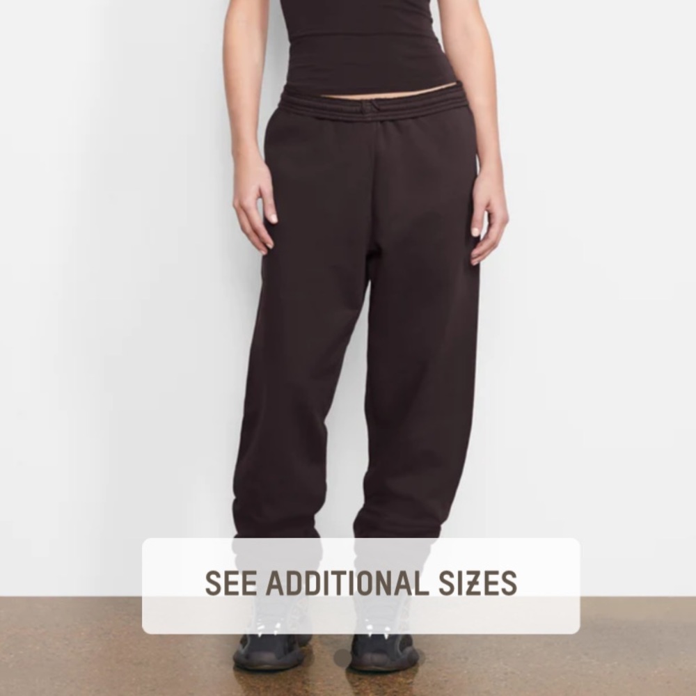 Skims Outdoor Joggers